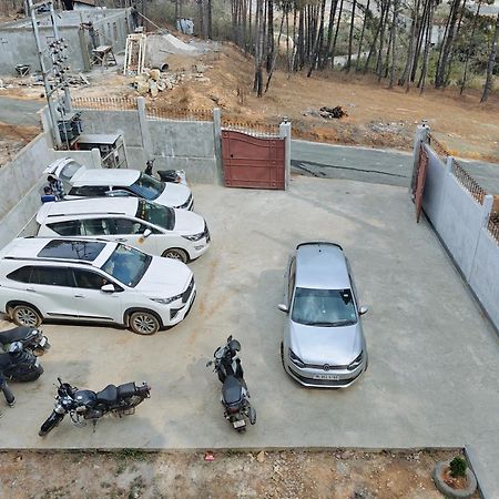 Xtsy Travellers Hostel Shillong Kültér fotó