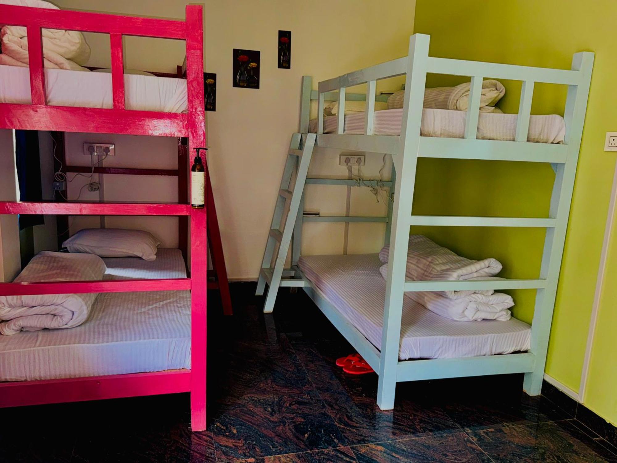 Xtsy Travellers Hostel Shillong Kültér fotó