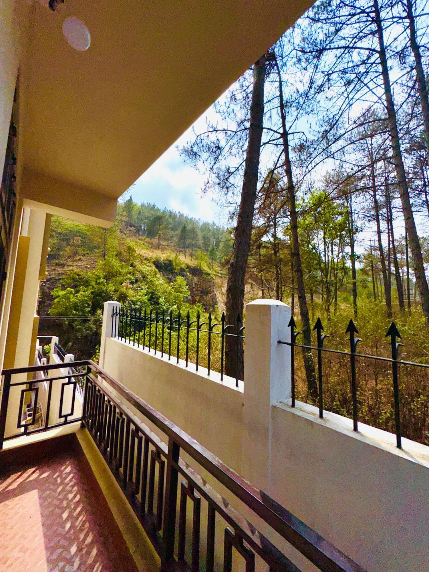 Xtsy Travellers Hostel Shillong Kültér fotó