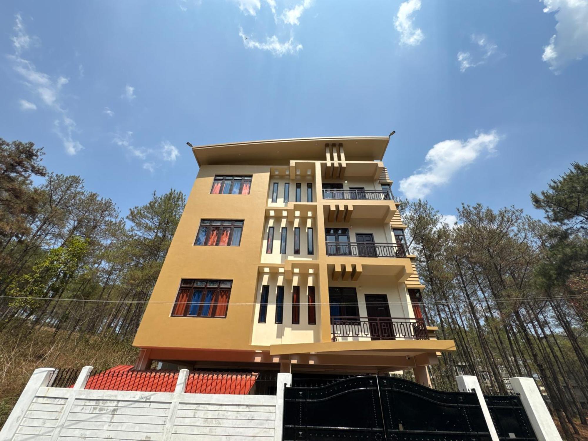 Xtsy Travellers Hostel Shillong Kültér fotó